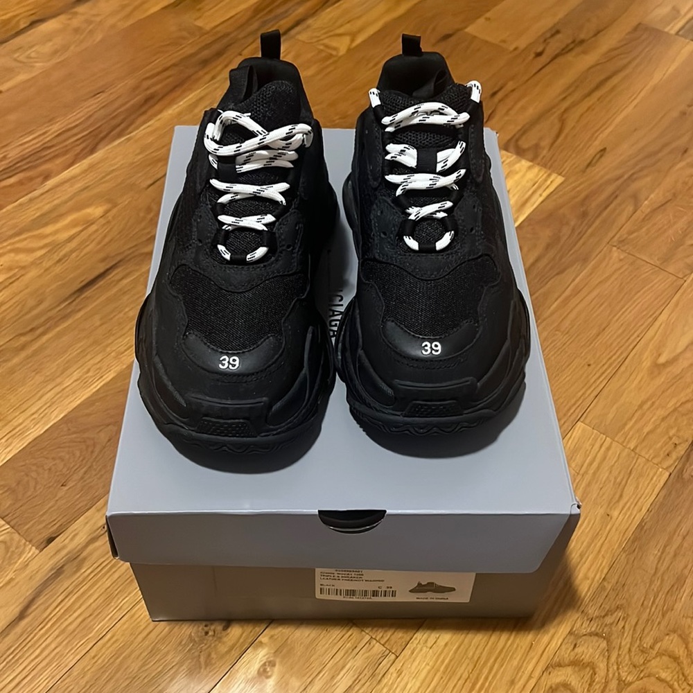 Balenciaga Triple S Sneaker Black Size 39